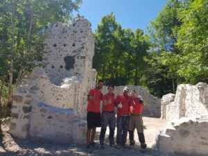 Travaux de restauration de vestiges historiques