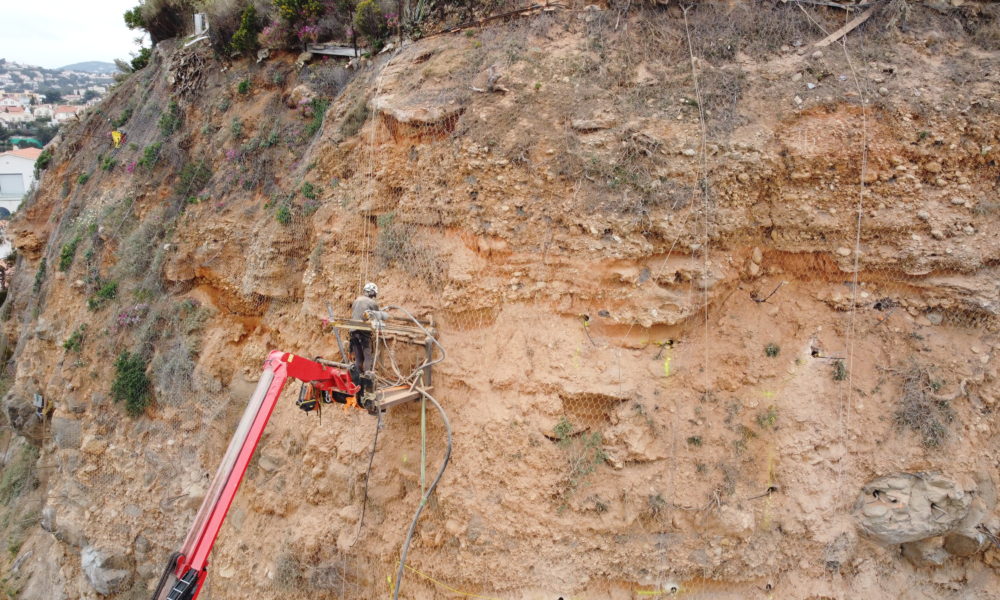 Confortement de falaise